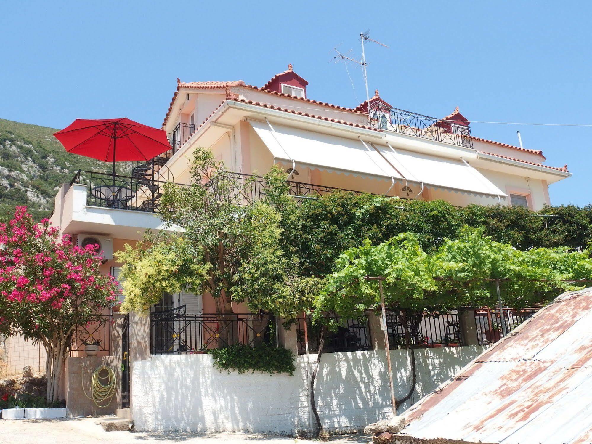 Christos Studios Zola Экстерьер фото